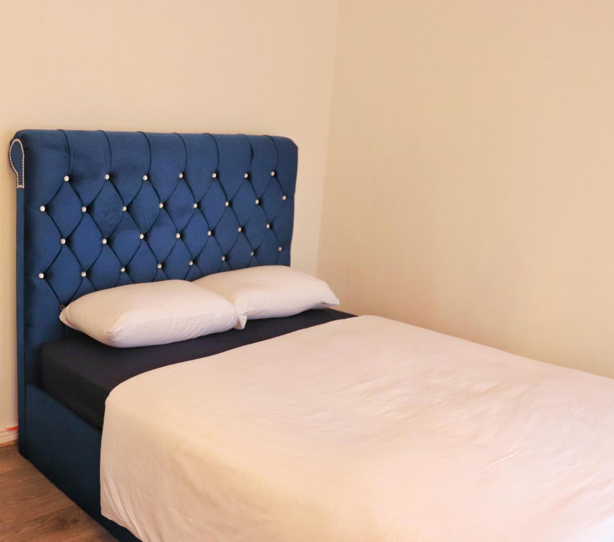 Séjour chez l'habitant Deluxe Dwelling - 15 Mins From City/airport *